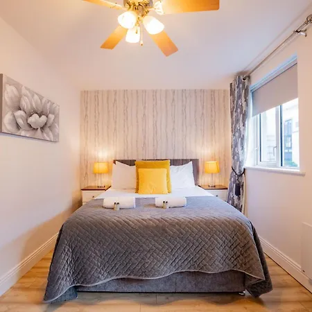 Latin Quarter Rest Голуэй