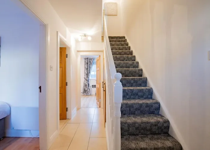 Апартаменты Latin Quarter Rest Голуэй